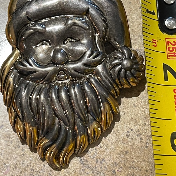 VINTAGE SIGNED BOST SANTA PIN! - Picture 5 of 8